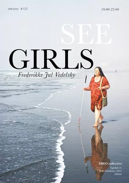 Kvinna på strand:foto
